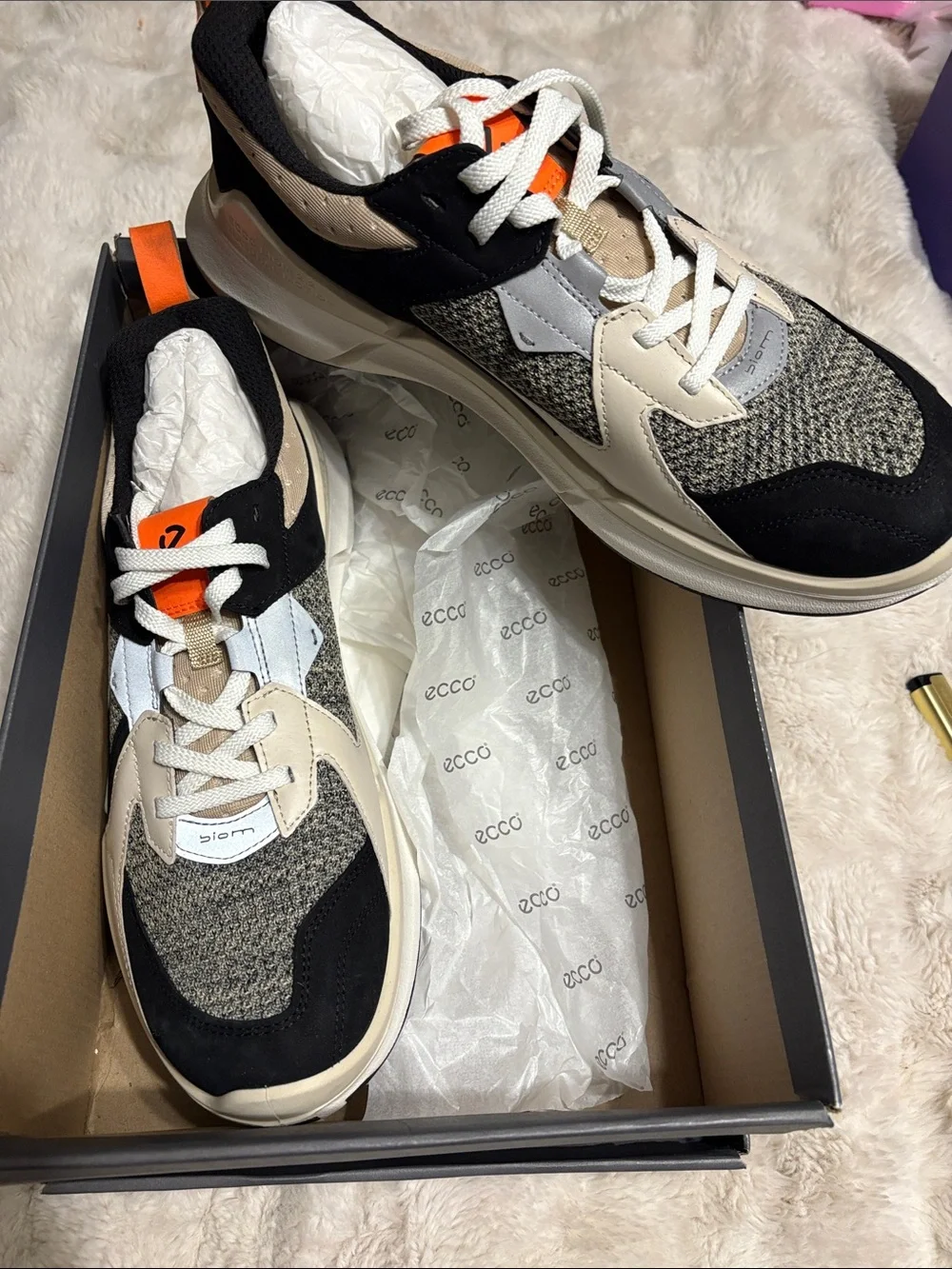 Ecco Men’s Multitone Black, Beige & Orange Casual Sneakers